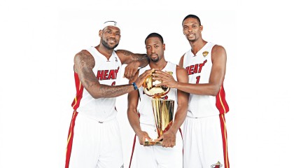 开云在线直播-《顶级战队的幕后团队：教练、分析师揭秘》，顶级战队英文怎么写