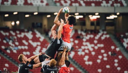 开云体育中国官网-史上最“爆炸”的逆转战役：谁的表现最令人激动？